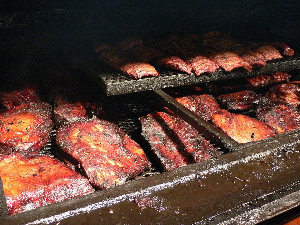 Pork Ribs (Smoked pork spare ribs)