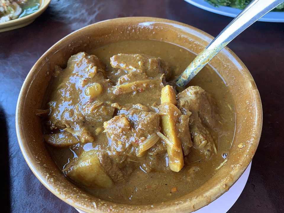 Gaeng Hang Lay (Burmese-style pork belly curry)