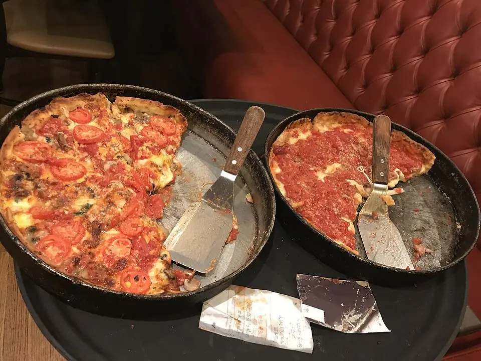 Deep-Dish Pizza (Chicago's signature pie, baked in a deep pan)