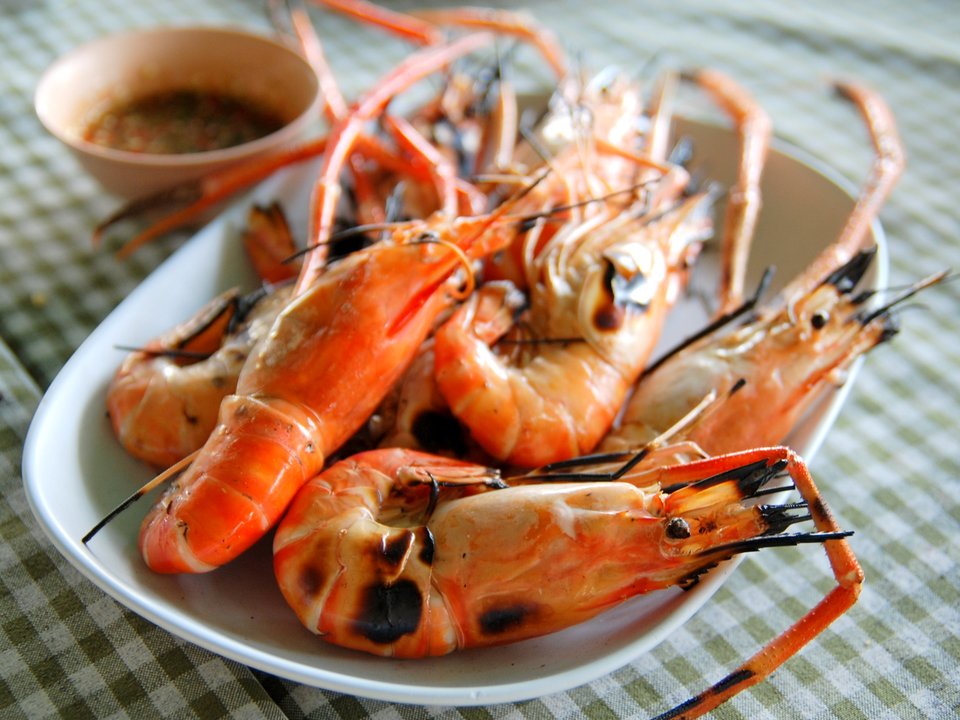 Goong Pao (Grilled prawns)
