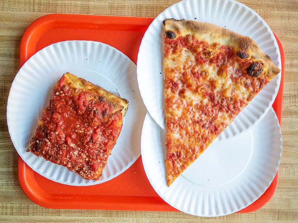 New York-Style Slice (Thin-crust pizza by the slice)