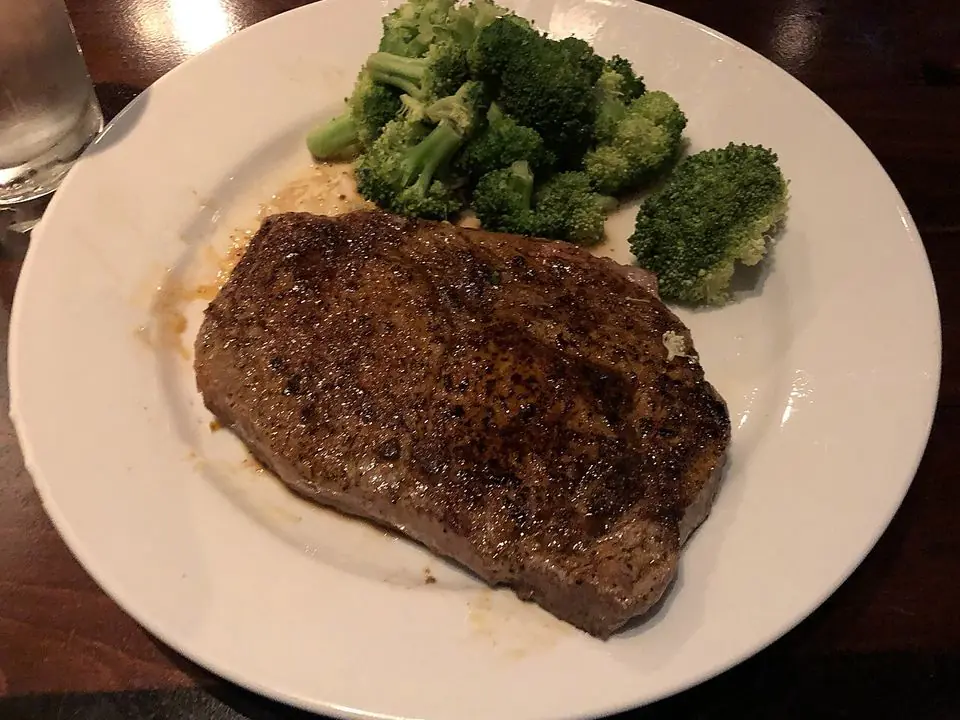 Steakhouse Dinner (Old-school Las Vegas steakhouse)