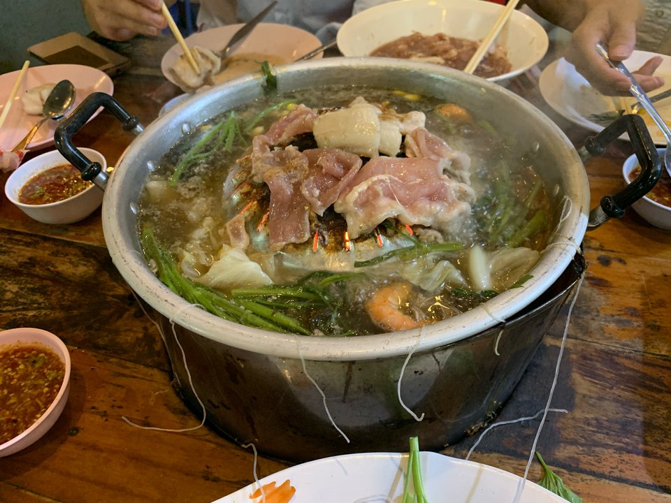 Moo Kata (Thai barbecue and hotpot)
